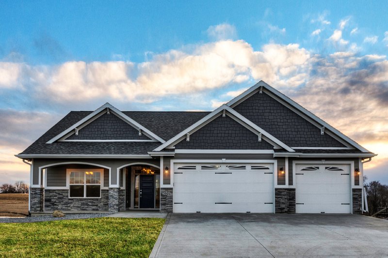 Main image of Viewside, built by Summit Ridge Homes